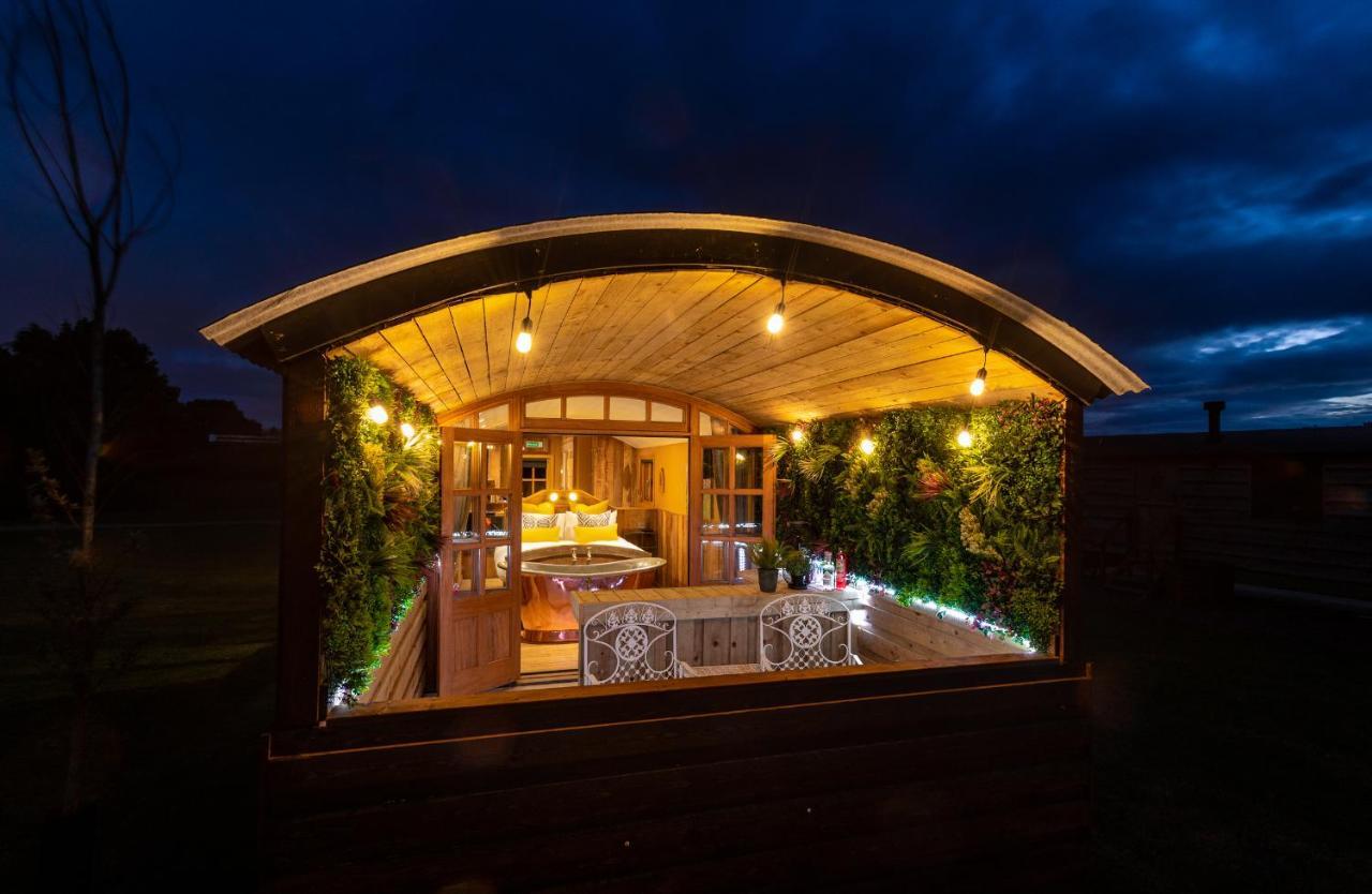 Apartament Ashwood Shepherd Hut -Ockeridge Rural Retreats Worcester Zewnętrze zdjęcie