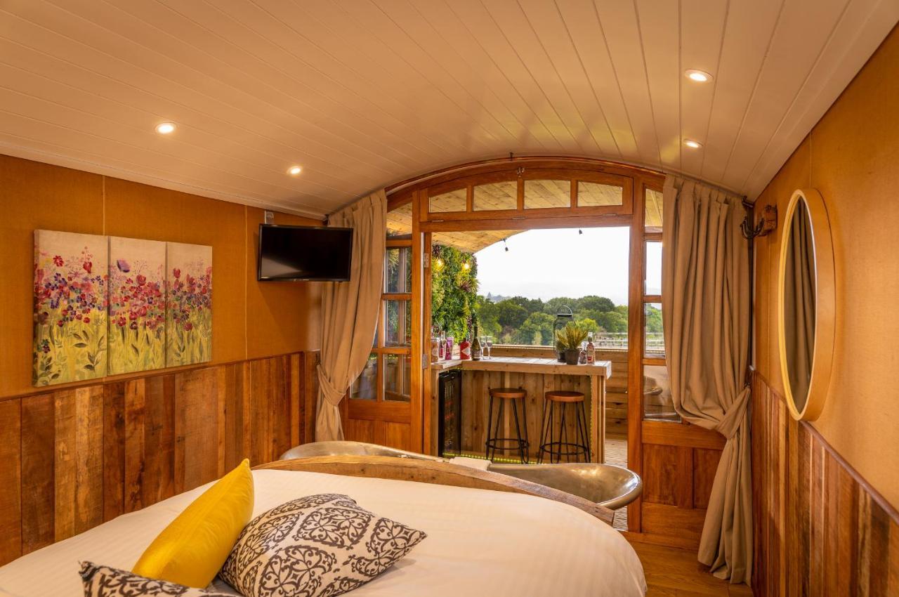 Apartament Ashwood Shepherd Hut -Ockeridge Rural Retreats Worcester Zewnętrze zdjęcie